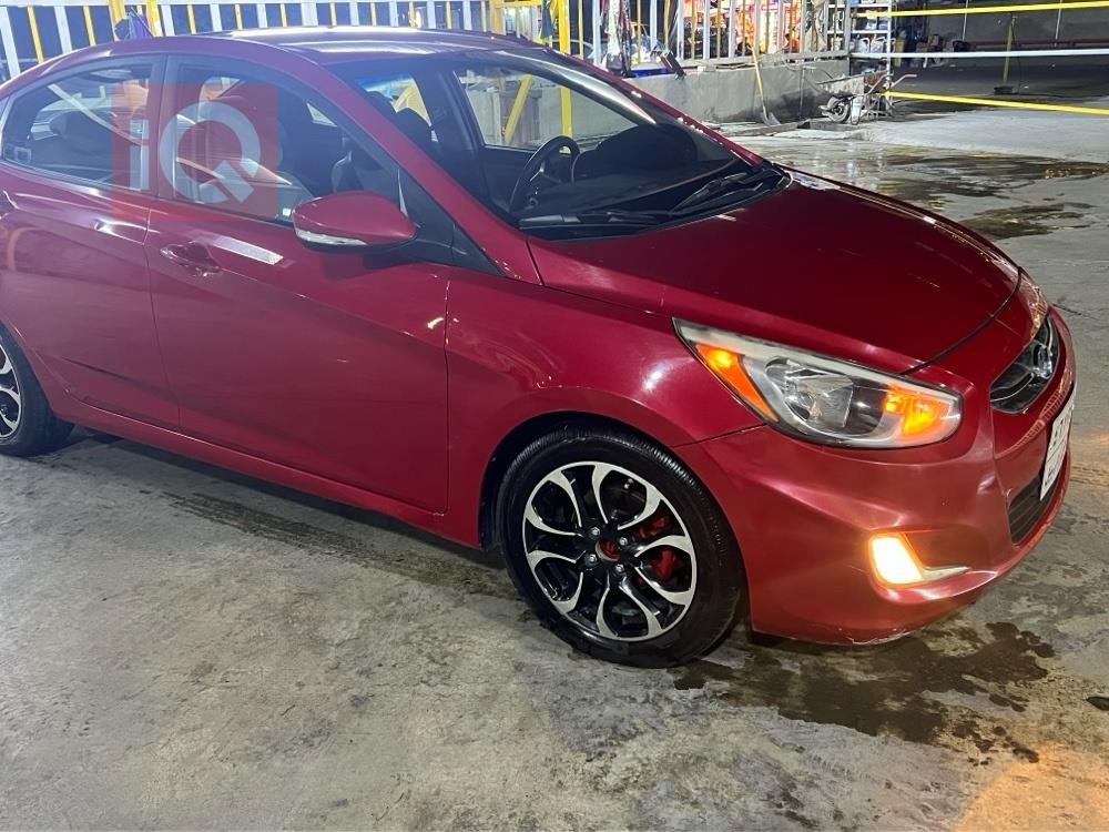 Hyundai Accent